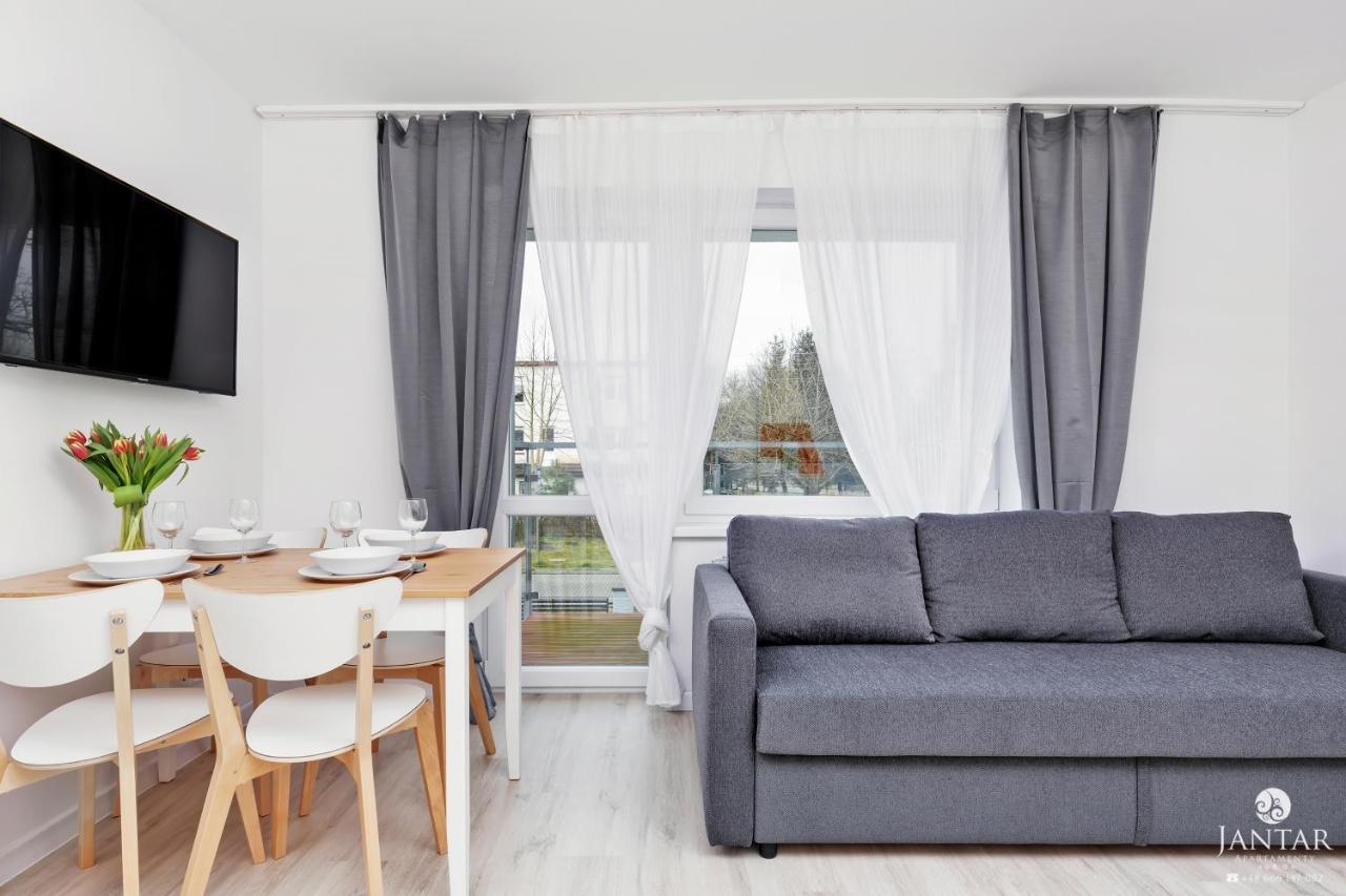 Willa Jalowcowa By Jantar Apartamenty Kolobrzeg Grzybowo  Buitenkant foto