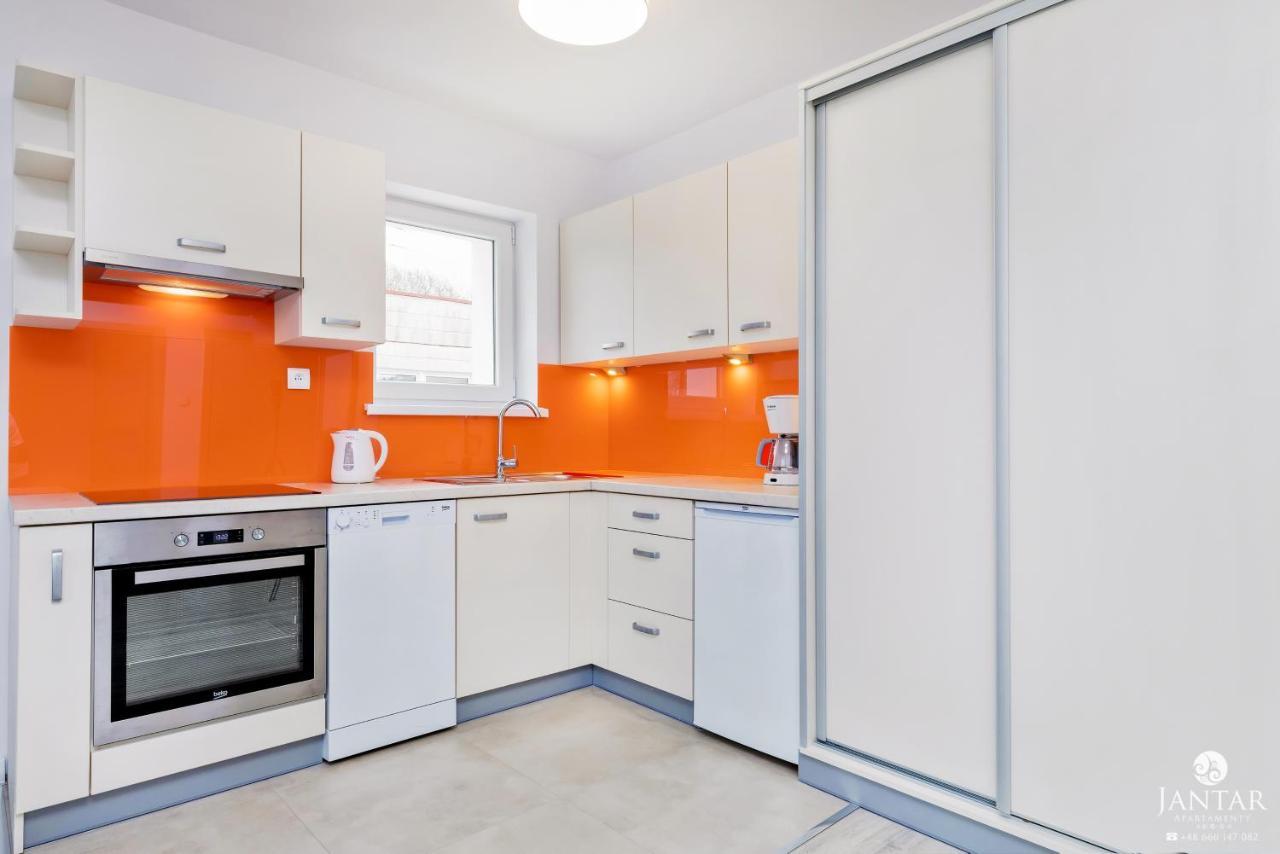 Willa Jalowcowa By Jantar Apartamenty Kolobrzeg Grzybowo  Buitenkant foto