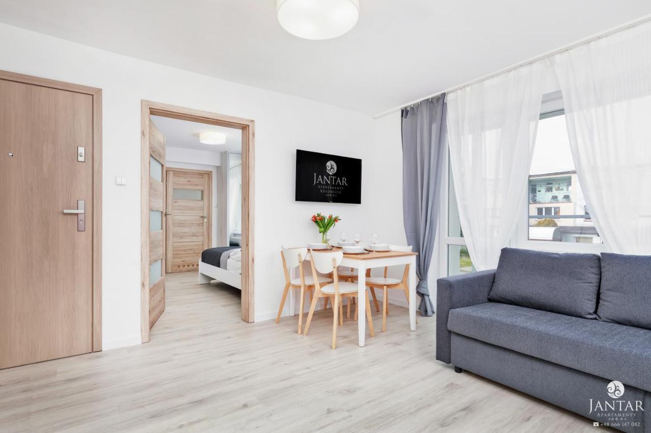 Willa Jalowcowa By Jantar Apartamenty Kolobrzeg Grzybowo  Buitenkant foto
